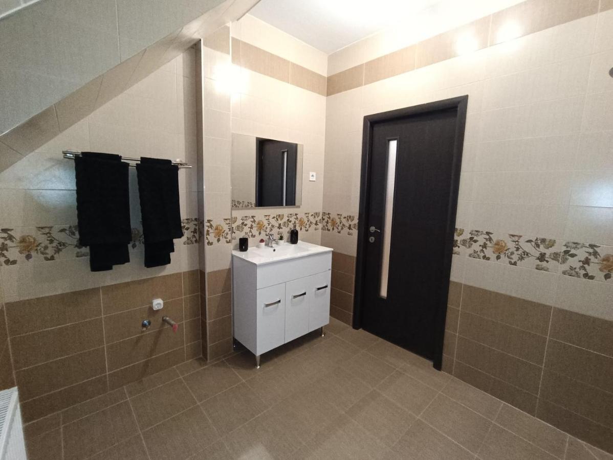 Moonlight Apartments Sibiu Ngoại thất bức ảnh